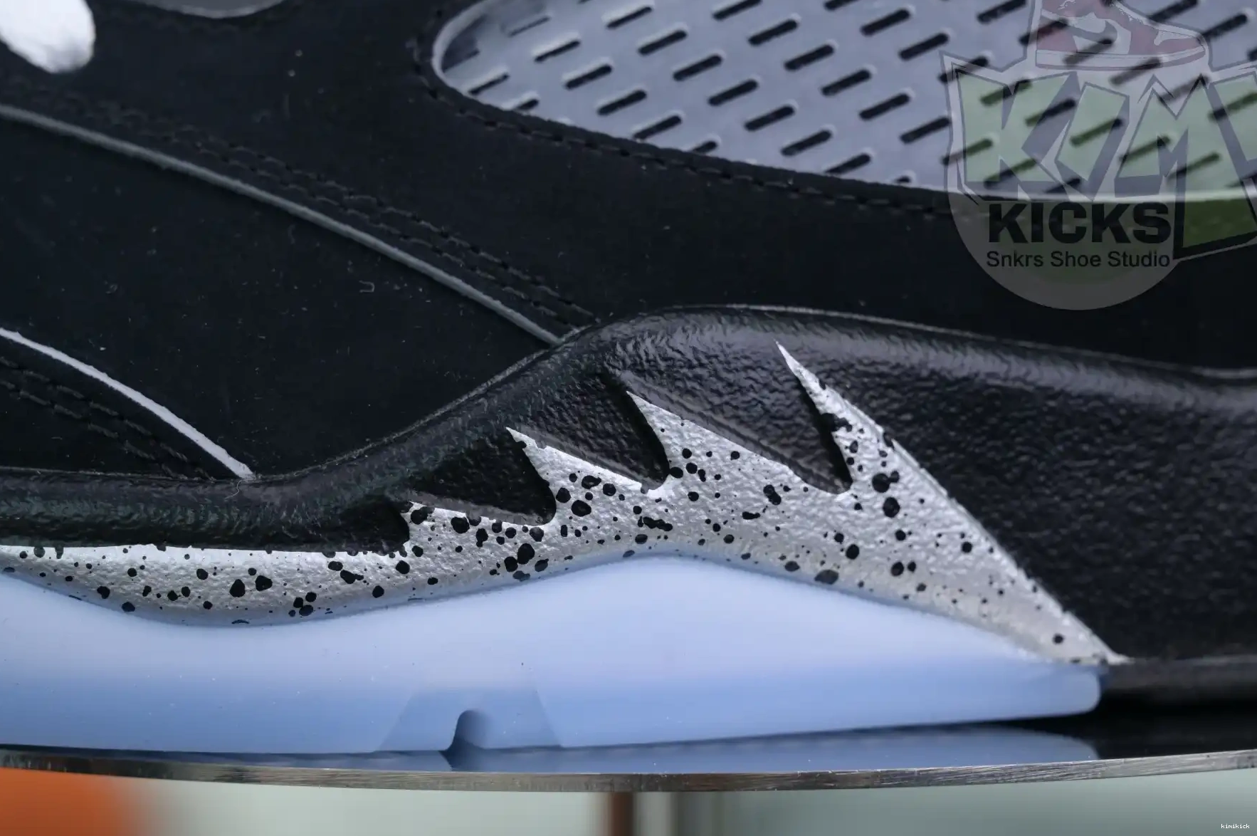 Kimikick Jordan METALLIC 5“BLACK Air REIMAGINED” Jordan 0613